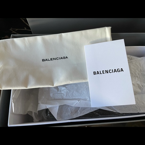 Balenciaga slides - Picture 3 of 5